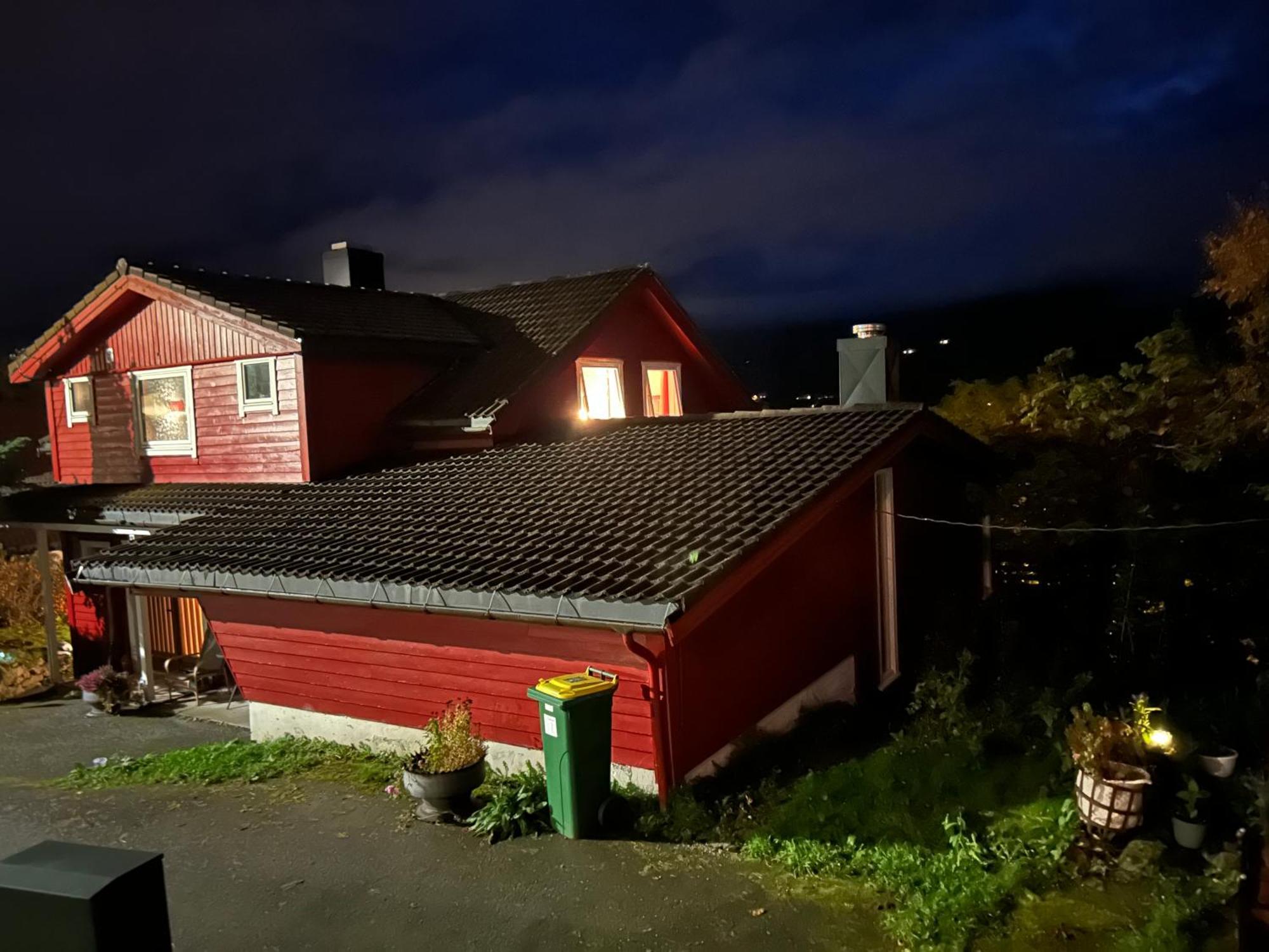 Bed and Breakfast Line Pa Hauane1 Volda Exteriér fotografie